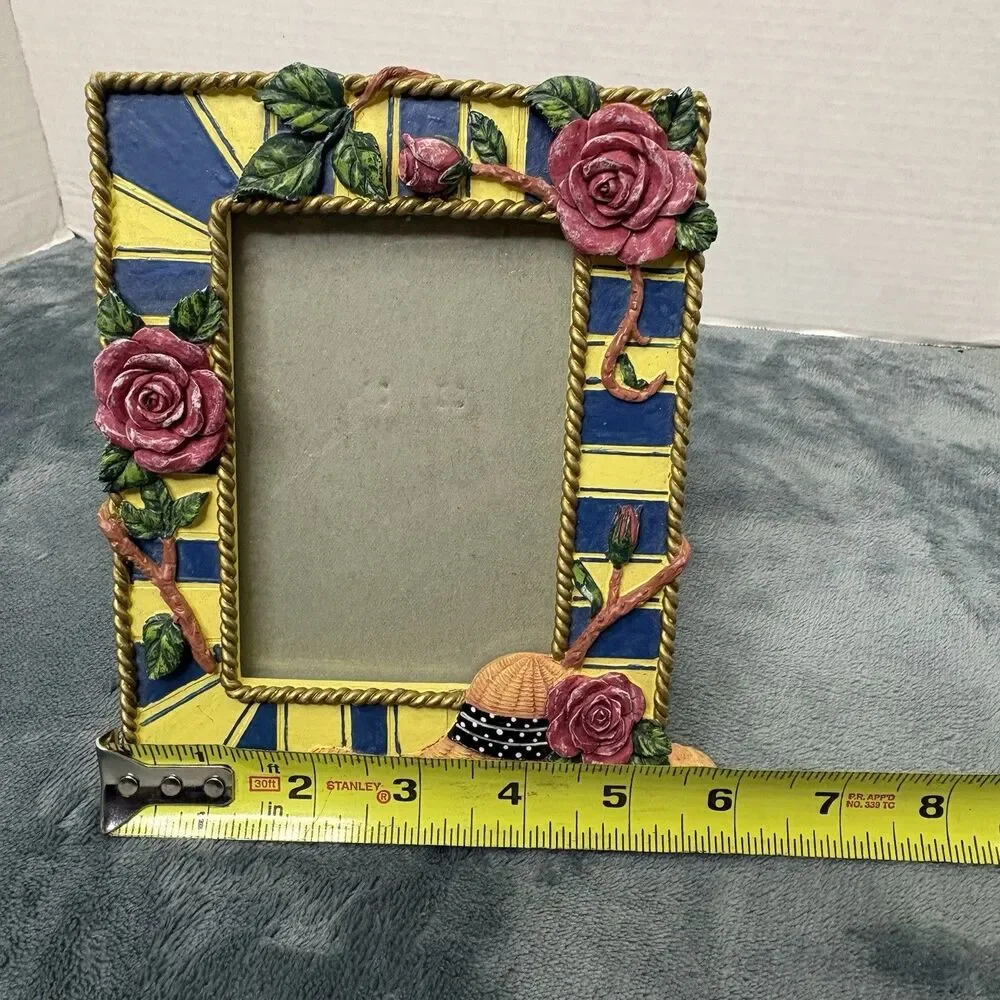 Vintage Hand painted 3D Floral Resin Picture Frame 3.5x5